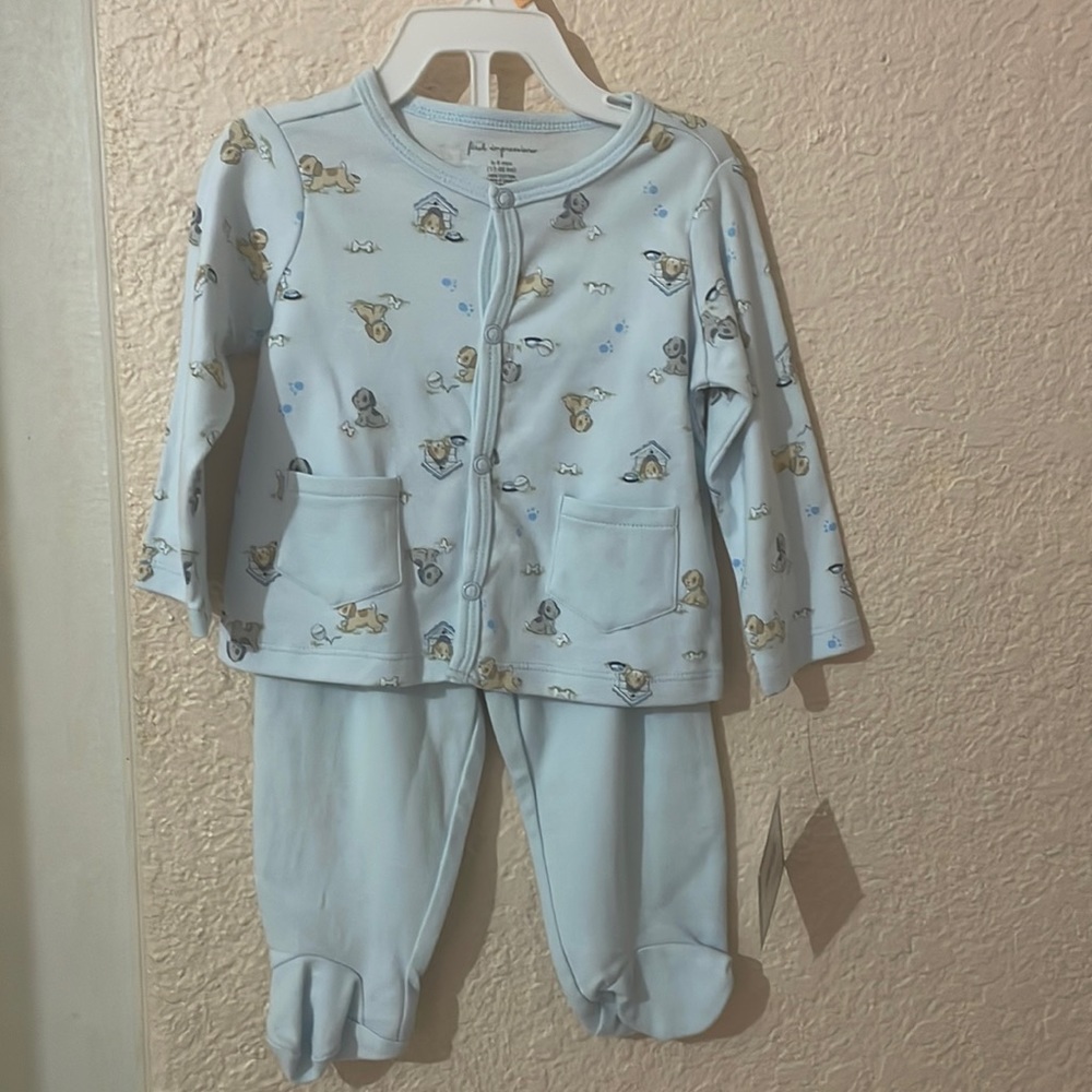 Baby clothes